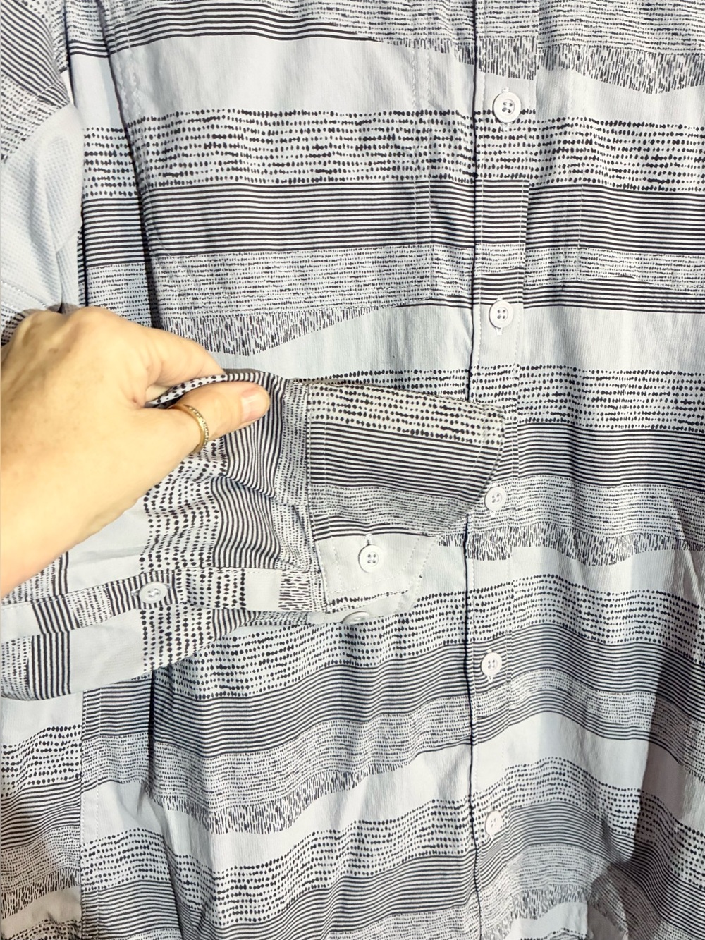 REI Co-op Athletic Wear Button Up Shirt Sz L Purple Snap Pockets Back Vent Outdo - Picture 9 of 15